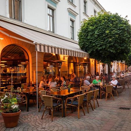 Dzirnavu 92, Free Private Parking Apartment Riga Exterior photo