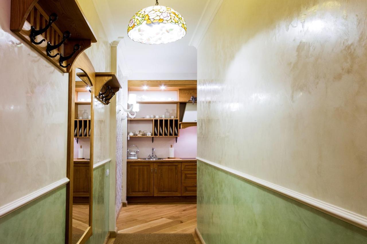 Dzirnavu 92, Free Private Parking Apartment Riga Exterior photo